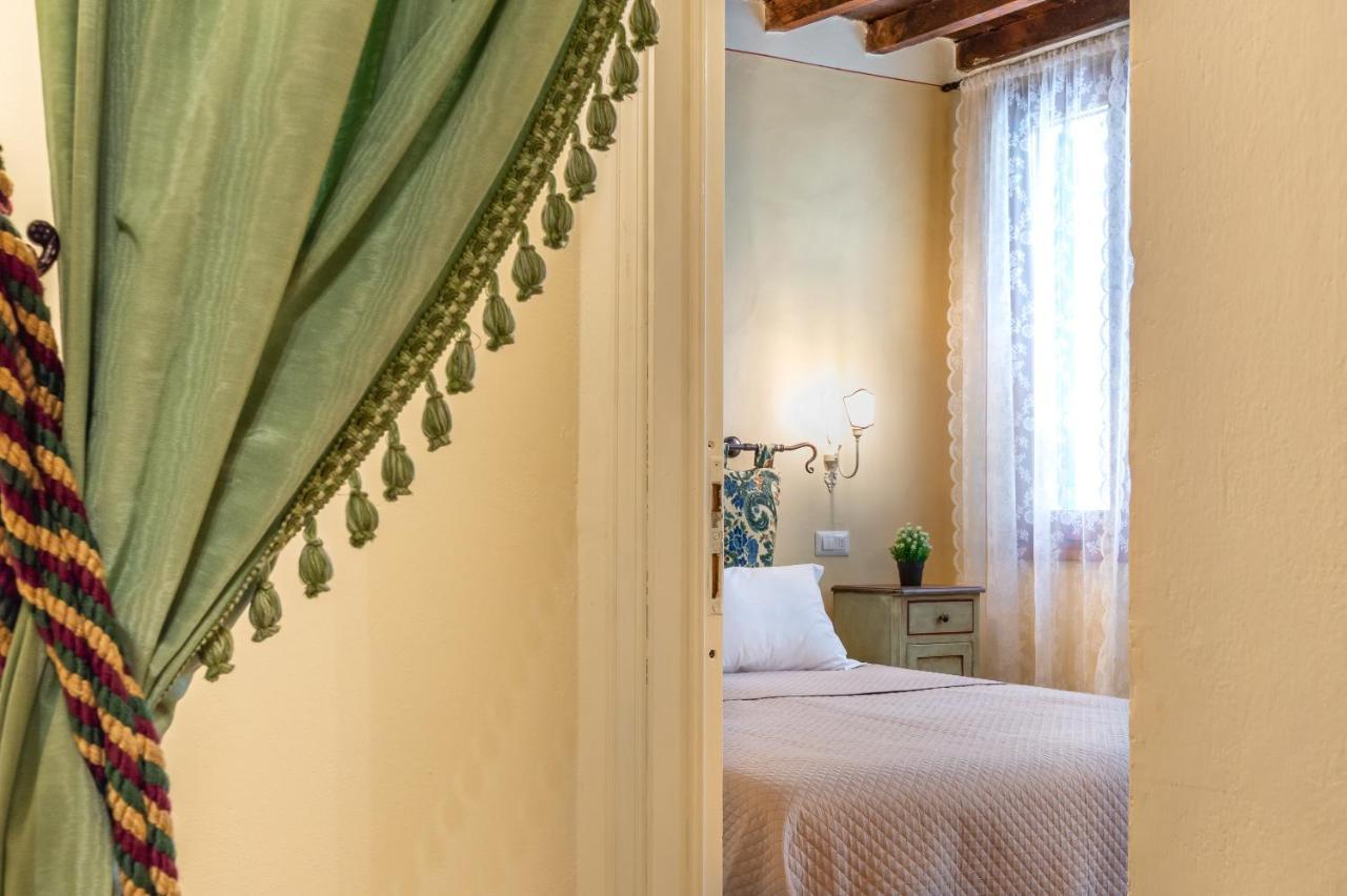 Romantic Florence Ngoại thất bức ảnh